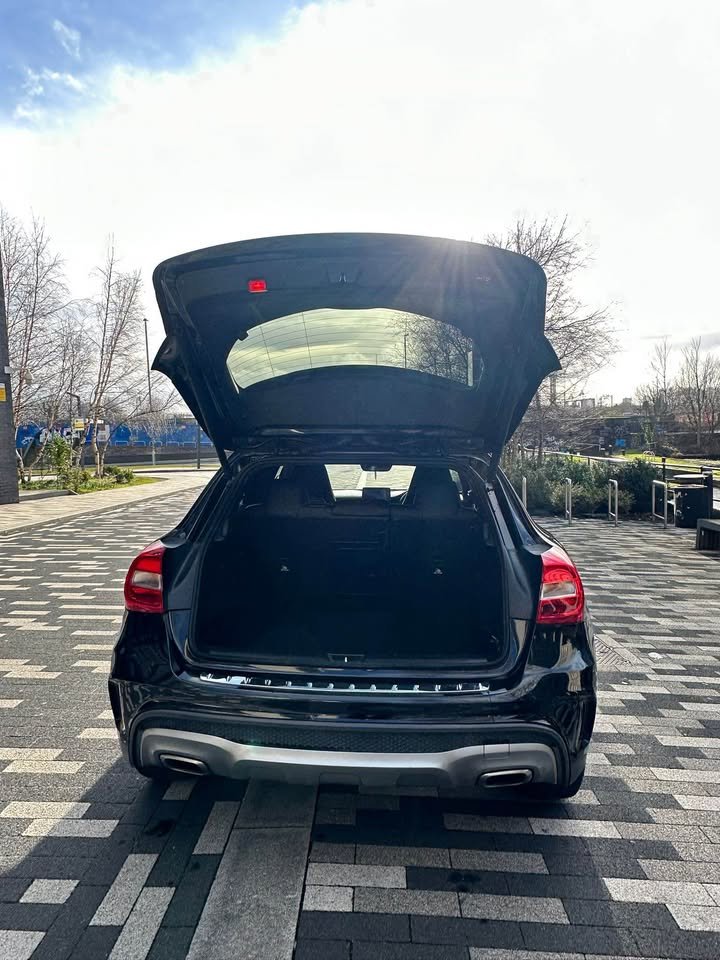 
								2016 Mercedes-Benz gla 220d 4matic am full									