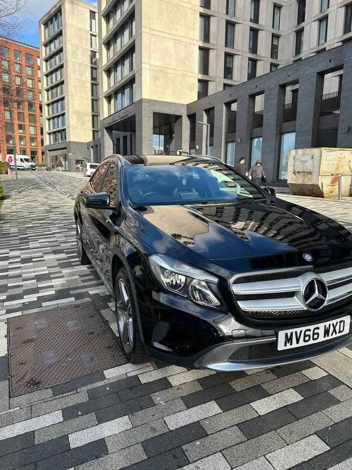 
								2016 Mercedes-Benz gla 220d 4matic am full									