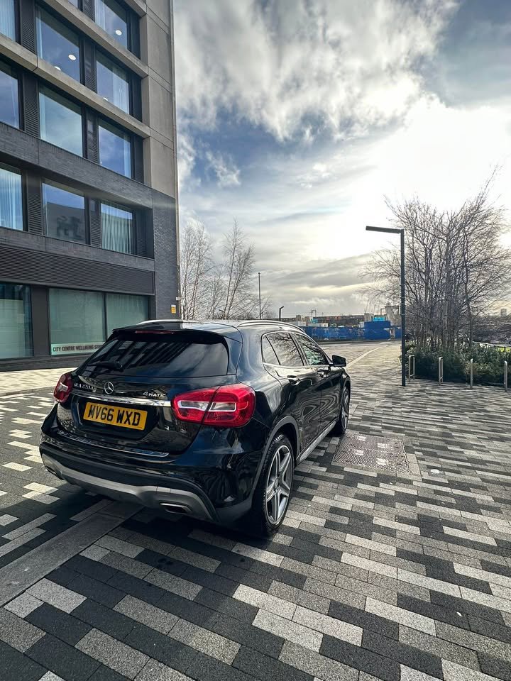 
								2016 Mercedes-Benz gla 220d 4matic am full									