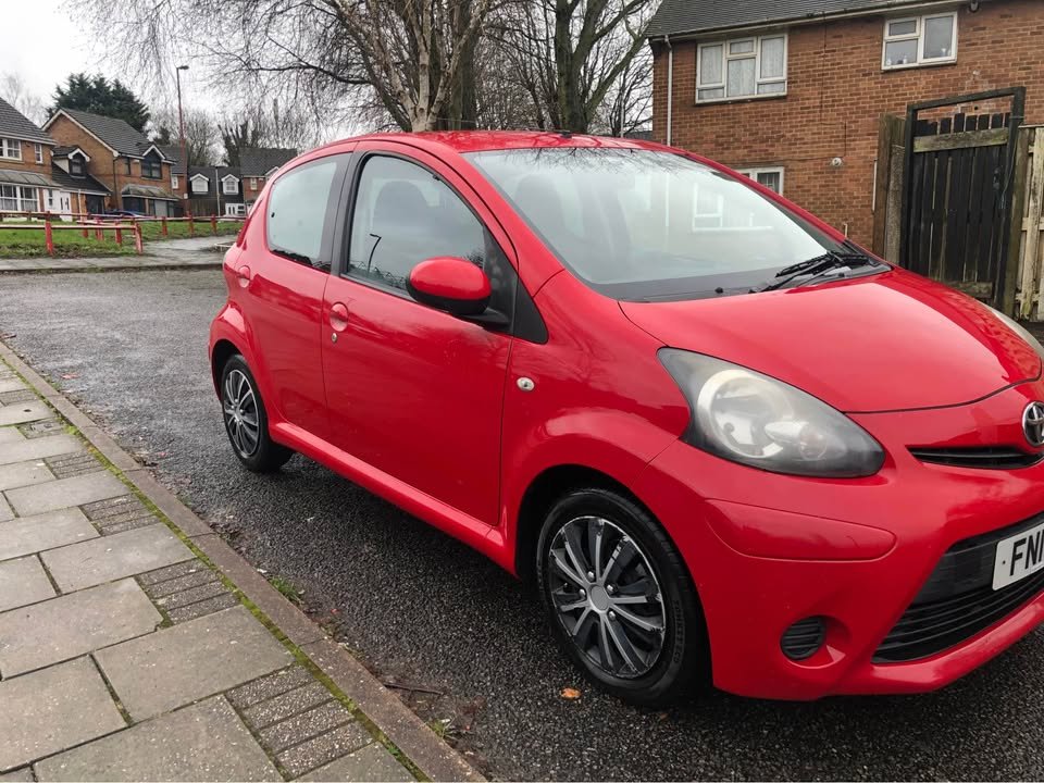 
								2014 Toyota aygo 1.0 vvt-i move full									