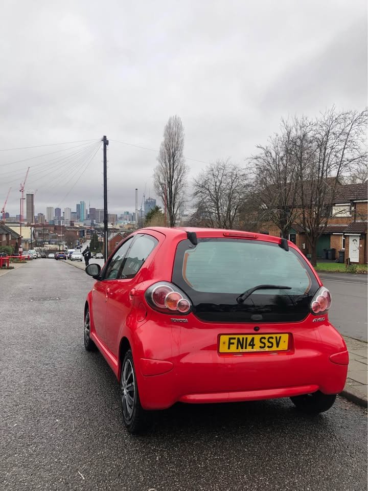 
								2014 Toyota aygo 1.0 vvt-i move full									