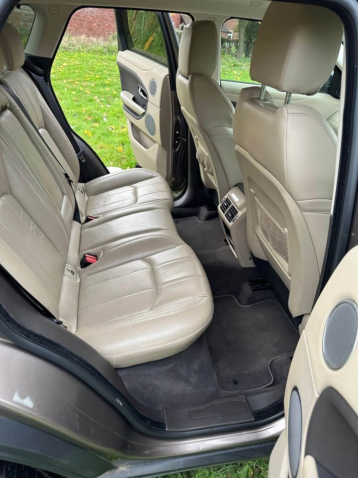 
								2015 Land Rover range rover evoque full									