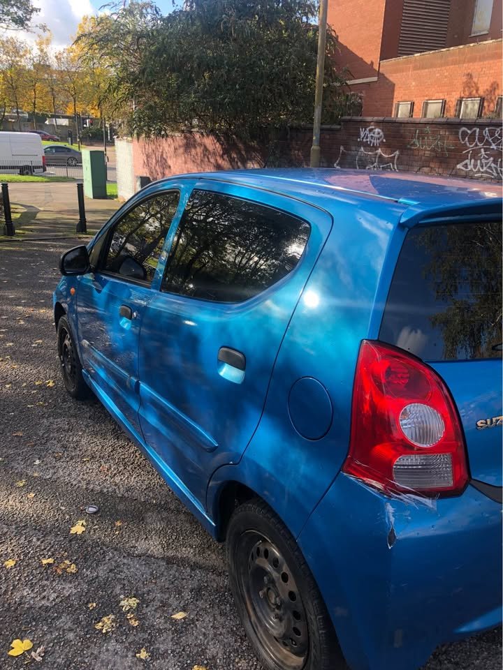 
								2010 Suzuki alto full									