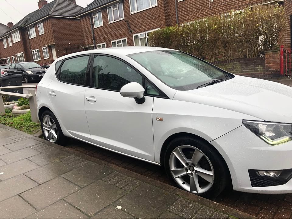 
								2017 SEAT ibiza full									