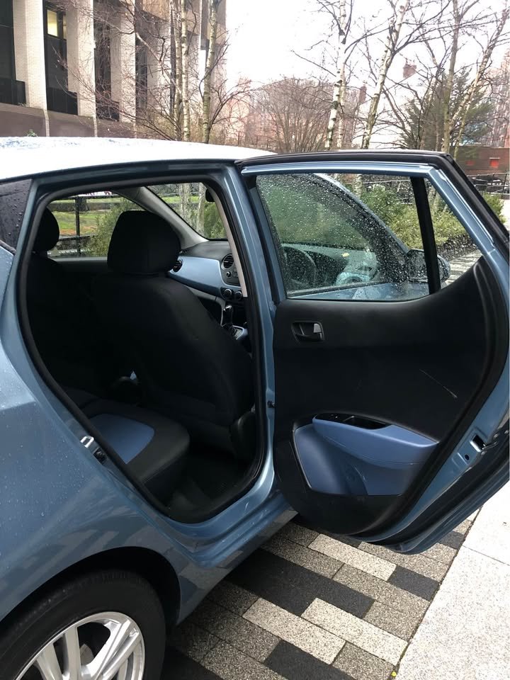 
								2015 Hyundai i10 automatic 1.2 full									