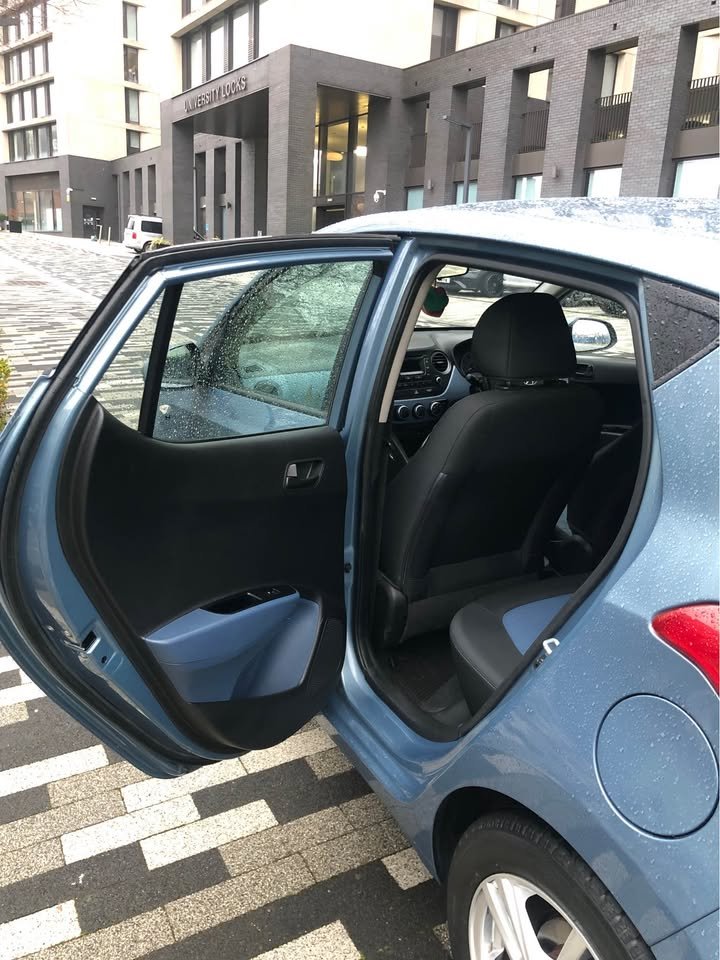 
								2015 Hyundai i10 automatic 1.2 full									