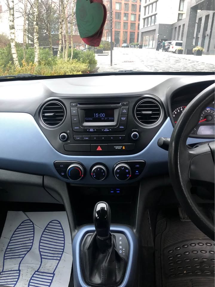 
								2015 Hyundai i10 automatic 1.2 full									
