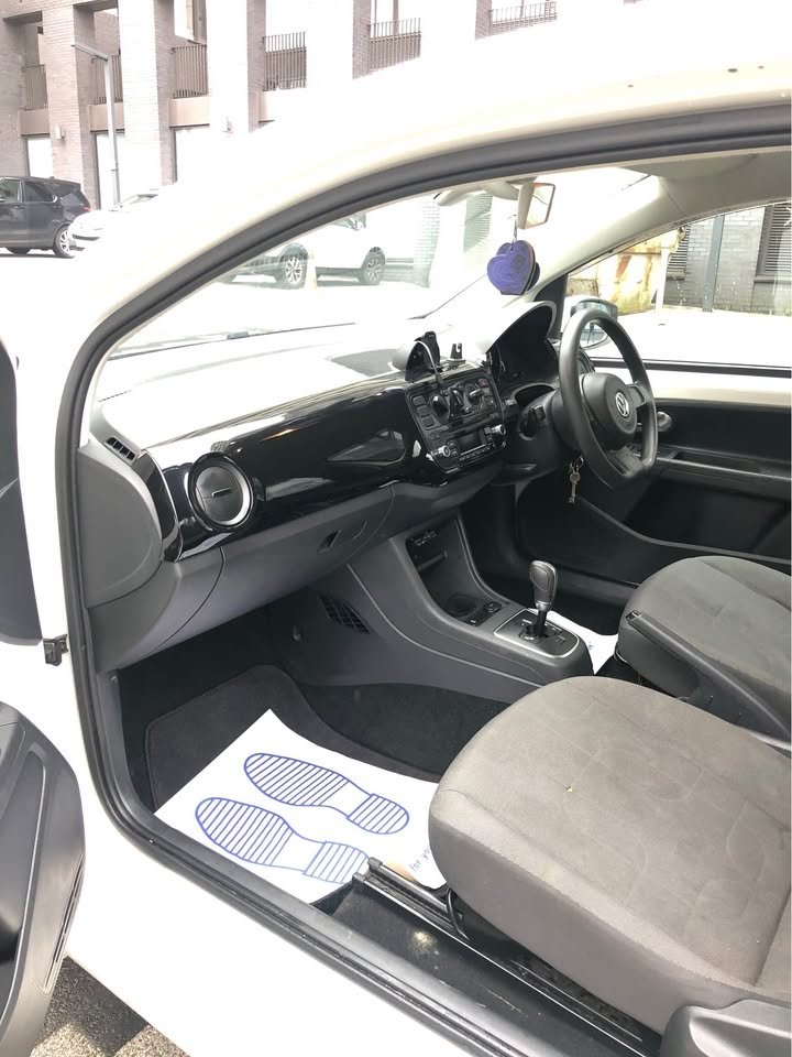 
								2014 Volkswagen up full									