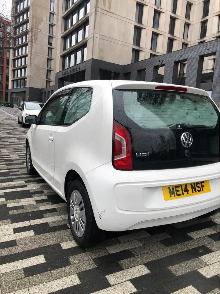 
								2014 Volkswagen up full									