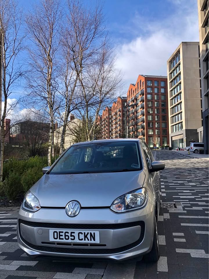 
								2015 Volkswagen up full									